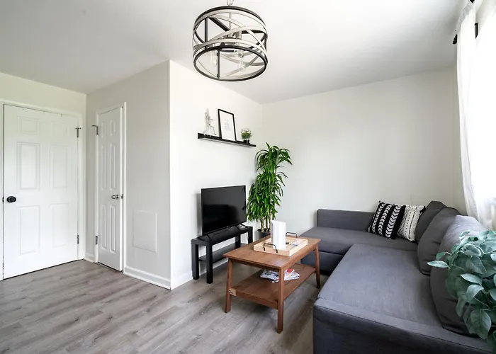 Jungle House Modern Lofts - Arena District & Short North *